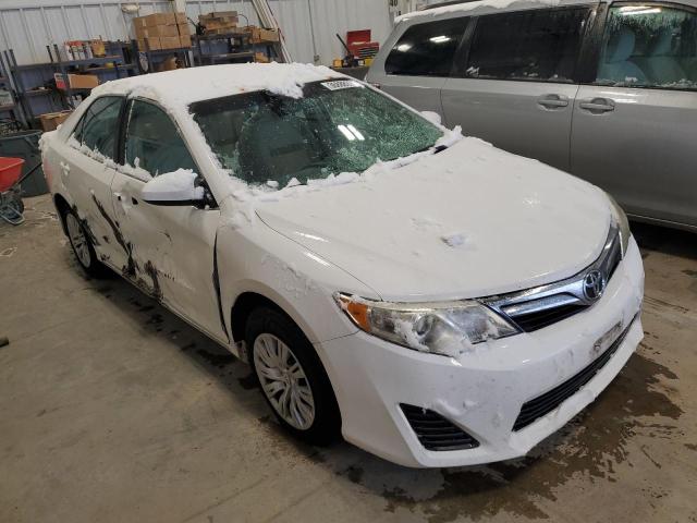 4T4BF1FK0DR307495 - 2013 TOYOTA CAMRY L WHITE photo 4