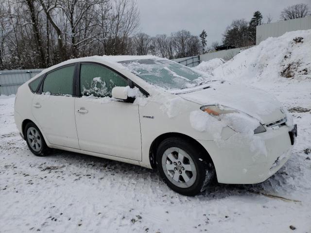 JTDKB20U883351492 - 2008 TOYOTA PRIUS WHITE photo 4