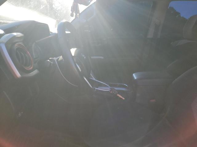 5TFCZ5AN3HX070685 - 2017 TOYOTA TACOMA DOUBLE CAB 黑色 照片 7