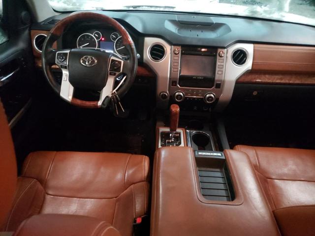 5TFAW5F19EX381135 - 2014 TOYOTA TUNDRA CREWMAX PLATINUM Weiß Foto 8