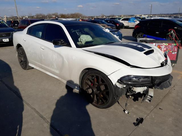 2C3CDXCT5JH313725 - 2018 DODGE CHARGER R/T WHITE photo 4