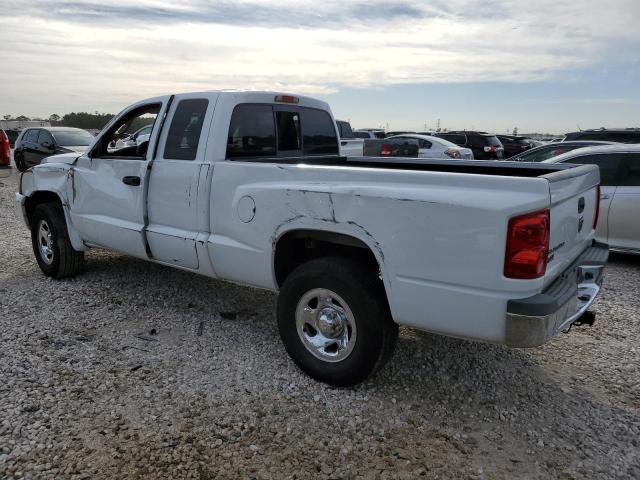 1D7HE42K46S584397 - 2006 DODGE DAKOTA SLT WHITE photo 2