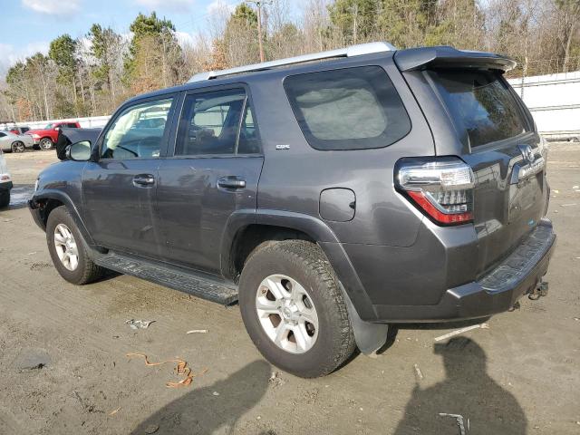 JTEBU5JR5F5222774 - 2015 TOYOTA 4RUNNER SR5 CHARCOAL photo 2