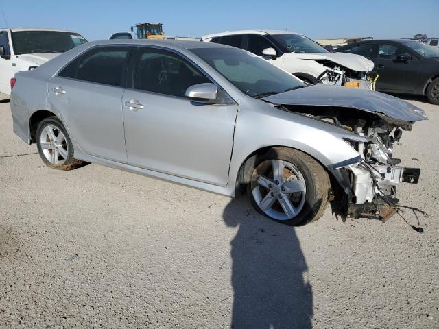 4T1BF1FK6CU031994 - 2012 TOYOTA CAMRY BASE SILVER photo 4