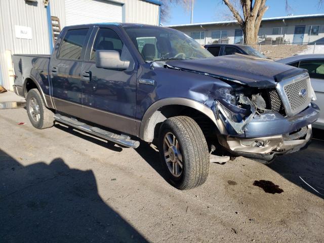 1FTPW14555KF15337 - 2005 FORD F150 SUPERCREW BLUE photo 4