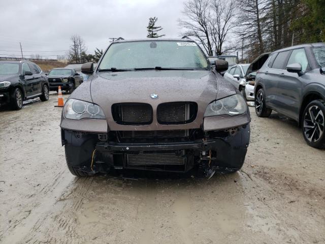 5UXZV4C51CL889898 - 2012 BMW X5 XDRIVE35I BROWN photo 5