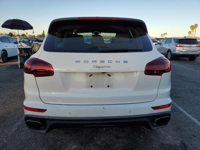 WP1AA2A22GLA10288 - 2016 PORSCHE CAYENNE WHITE photo 6