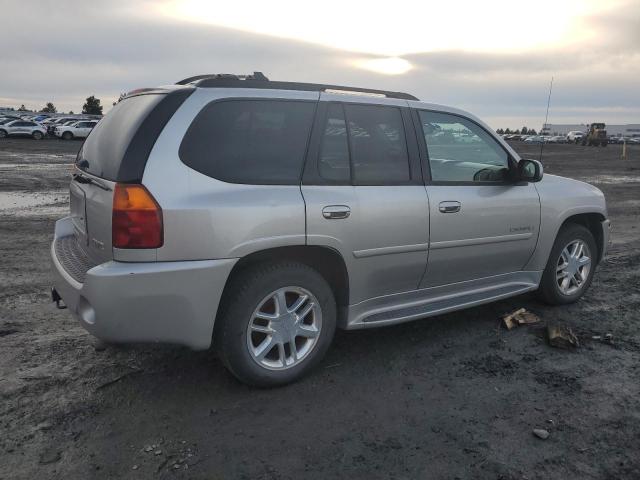 1GKET63M262238724 - 2006 GMC ENVOY DENALI SILVER photo 3