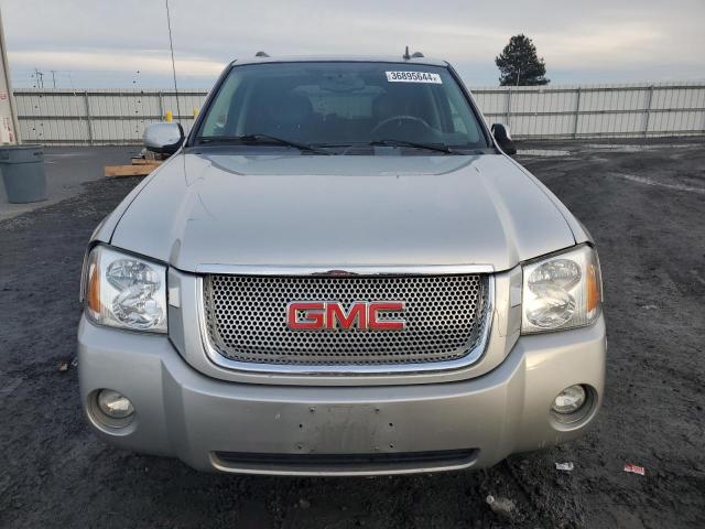 1GKET63M262238724 - 2006 GMC ENVOY DENALI SILVER photo 5