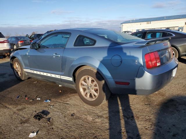 1ZVFT80N965117726 - 2006 FORD MUSTANG BLUE photo 2