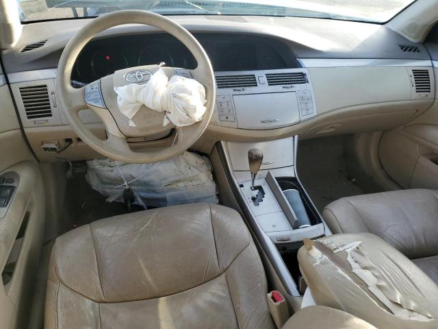 4T1BK36B65U056212 - 2005 TOYOTA AVALON XL WHITE photo 8