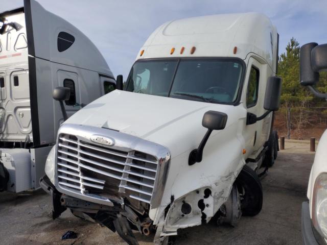 1FUJGLBG6FLGD7713 - 2015 FREIGHTLINER CASCADIA 1 WHITE photo 2