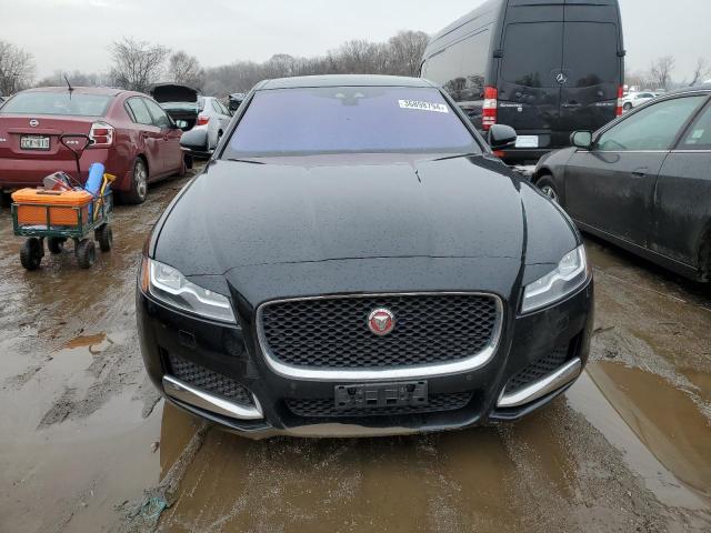 SAJBK4BN0HCY42562 - 2017 JAGUAR XF PRESTIGE BLACK photo 5