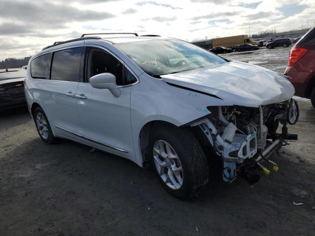 2C4RC1BG9HR826801 - 2017 CHRYSLER PACIFICA TOURING L WHITE photo 4