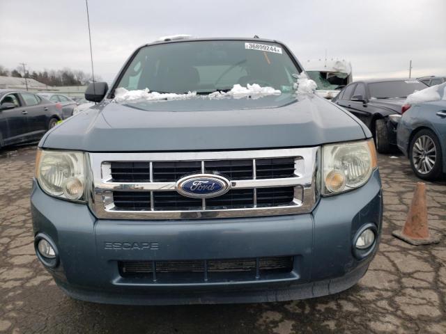 1FMCU0D72CKA02815 - 2012 FORD ESCAPE XLT BLUE photo 5