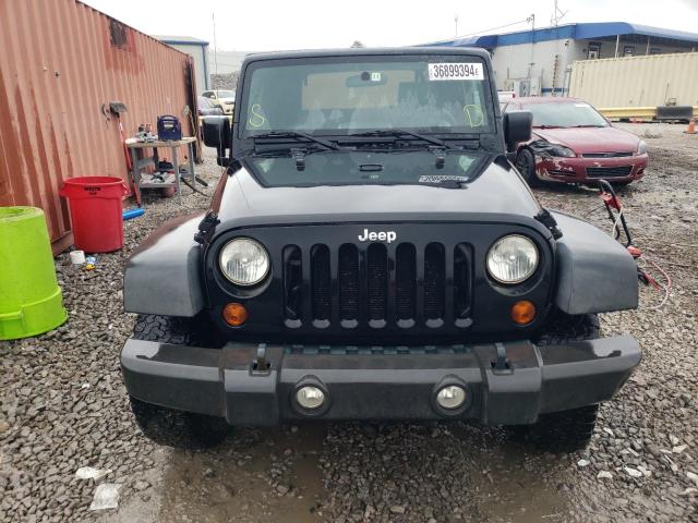 1J4AA2D12AL104242 - 2010 JEEP WRANGLER SPORT BLACK photo 5