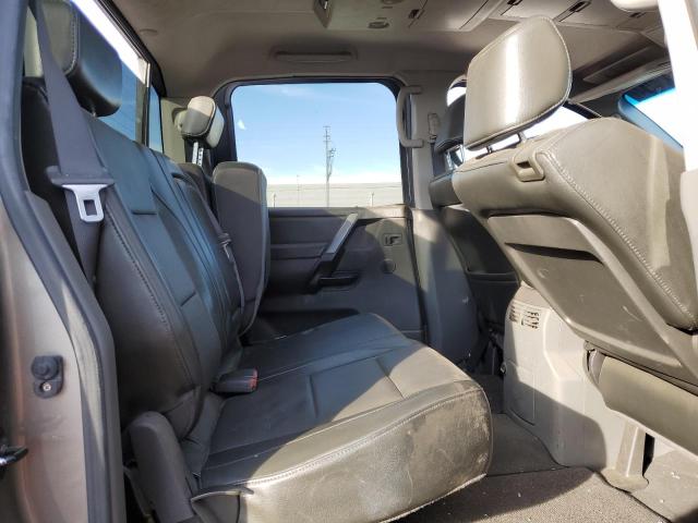 1N6AA07A47N207260 - 2007 NISSAN TITAN XE GRAY photo 10