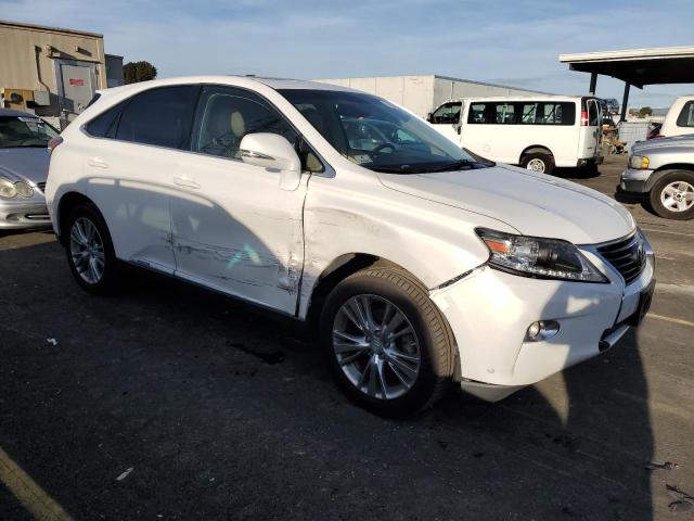 JTJZB1BA0D2413170 - 2013 LEXUS RX 450 WHITE photo 4