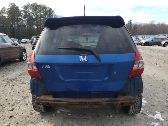 JHMGD38477S027639 - 2007 HONDA FIT BLUE photo 6