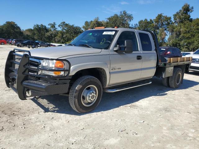 1GTJK39254E397797 - 2004 GMC NEW SIERRA K3500 SILVER photo 1