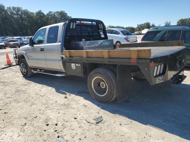 1GTJK39254E397797 - 2004 GMC NEW SIERRA K3500 SILVER photo 2