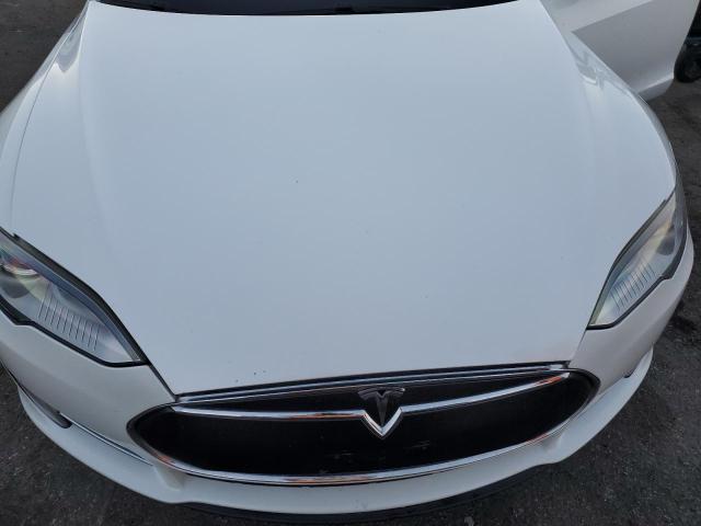 5YJSA1H1XEFP37305 - 2014 TESLA MODEL S თეთრი ფოტო 11