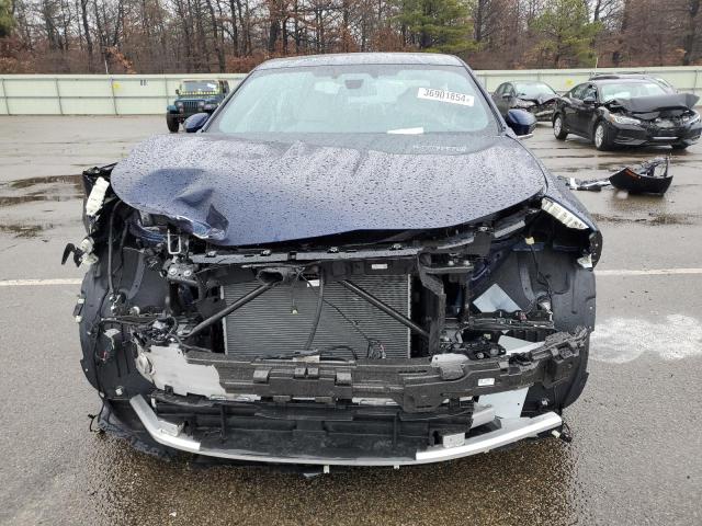 WBY53EJ05RCP11048 - 2024 BMW I7 XDRIVE60 蓝色 照片 5