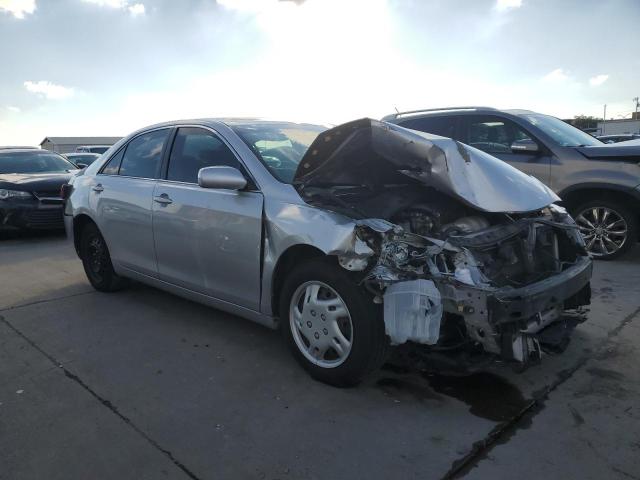 4T1BF3EK5BU169070 - 2011 TOYOTA CAMRY BASE SILVER photo 4