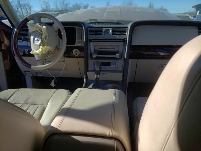 5LMFU28RX4LJ37408 - 2004 LINCOLN NAVIGATOR 红色 照片 8