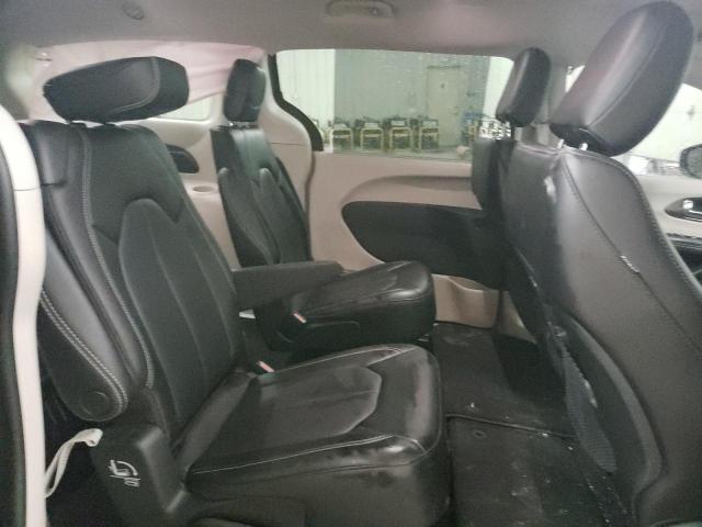 2C4RC3BG6PR515045 - 2023 CHRYSLER PACIFICA TOURING L GRAY photo 11