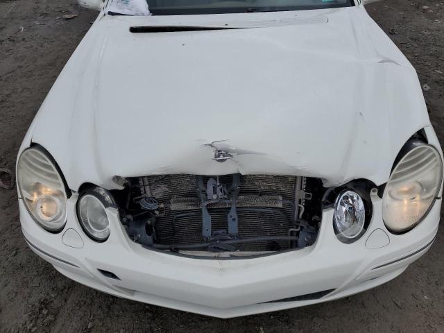 WDBUF87X67B165565 - 2007 MERCEDES-BENZ E 350 4MATIC WHITE photo 11