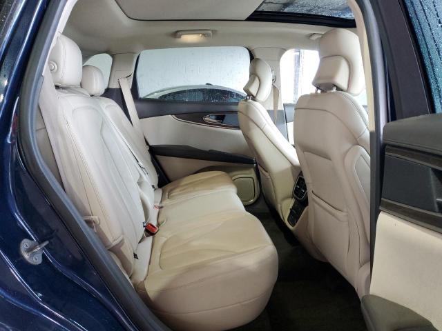 2LMPJ8LR6HBL47265 - 2017 LINCOLN MKX RESERVE أزرق صورة 11