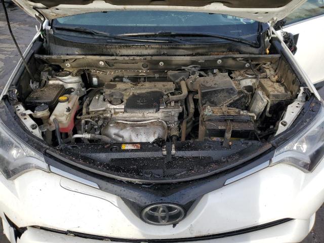 2T3BFREV6JW772189 - 2018 TOYOTA RAV4 LE WHITE photo 12