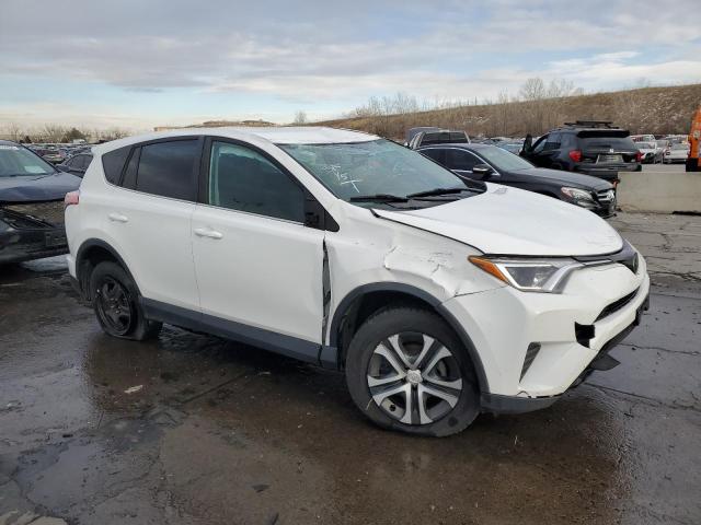 2T3BFREV6JW772189 - 2018 TOYOTA RAV4 LE WHITE photo 4