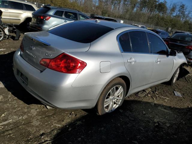 JN1CV6AR5FM524716 - 2015 INFINITI Q40 SILVER photo 3