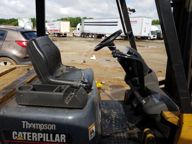 AT18B05702 - 2002 CATERPILLAR FORKLIFT  photo 5