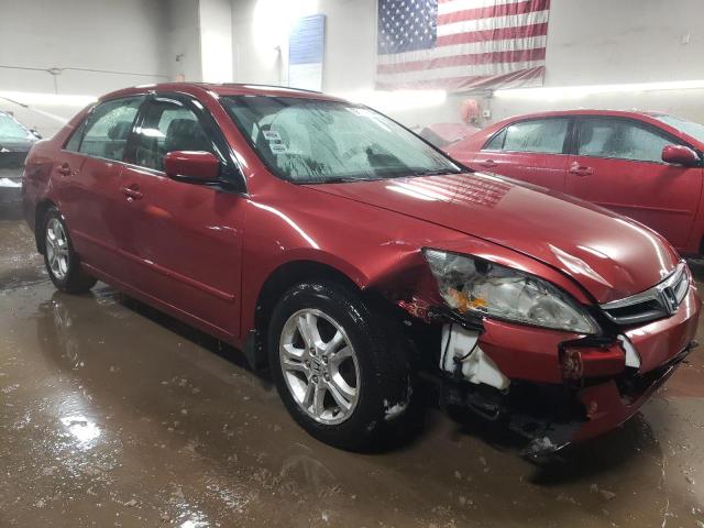 1HGCM56367A165606 - 2007 HONDA ACCORD SE RED photo 4