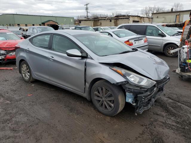 5NPDH4AE2GH662719 - 2016 HYUNDAI ELANTRA SE SILVER photo 4