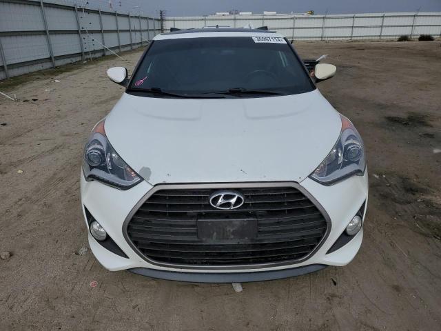 KMHTC6AEXGU290277 - 2016 HYUNDAI VELOSTER TURBO WHITE photo 5