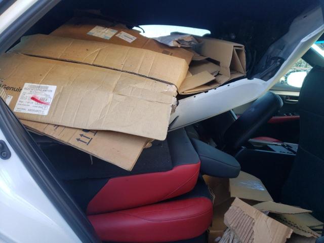 JTJBARBZ4K2195692 - 2019 LEXUS NX 300 BASE Biały zdjęcie 11