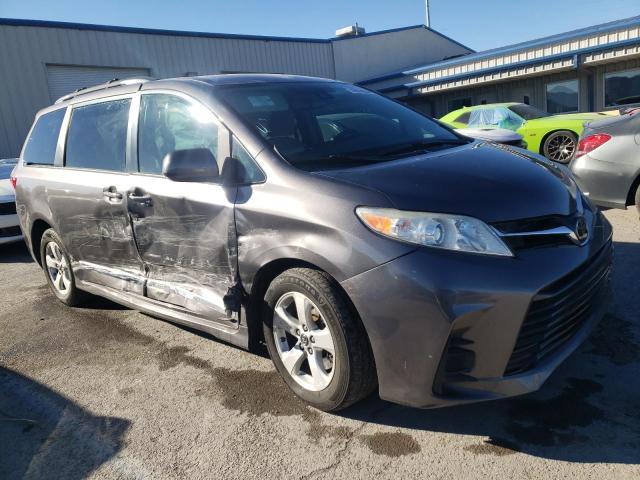 5TDKZ3DC2JS903723 - 2018 TOYOTA SIENNA LE GRAY photo 4