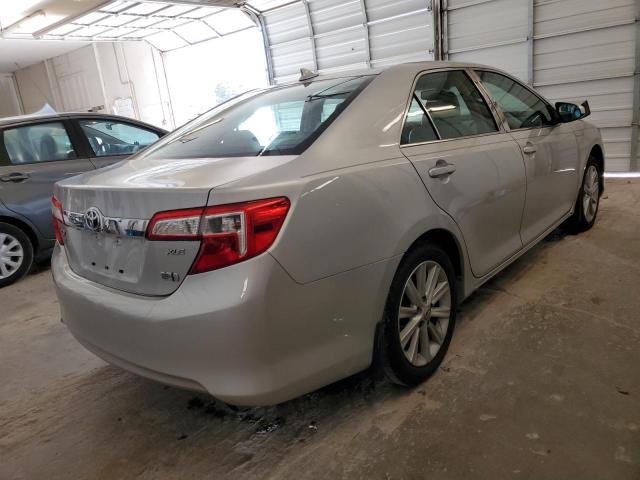 4T1BD1FK6CU024498 - 2012 TOYOTA CAMRY HYBRID SILVER photo 3