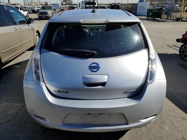 1N4AZ0CP6DC410699 - 2013 NISSAN LEAF S GRAY photo 6