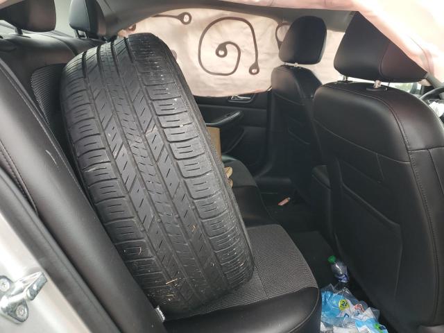 1G11C5SL6FF289013 - 2015 CHEVROLET MALIBU 1LT 银色 照片 10