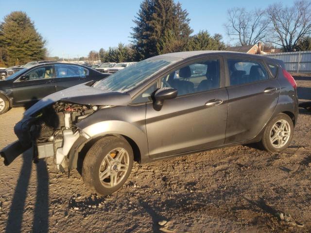 3FADP4EJ3JM138643 - 2018 FORD FIESTA SE GRAY photo 1