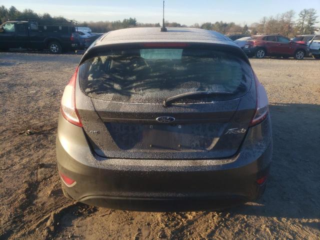 3FADP4EJ3JM138643 - 2018 FORD FIESTA SE GRAY photo 6