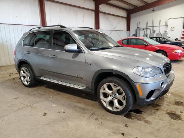 5UXZW0C59D0B91616 - 2013 BMW X5 XDRIVE35D GRAY photo 4