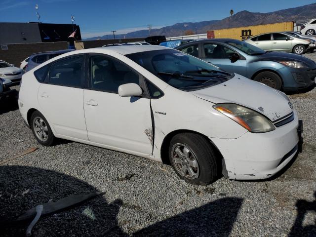 JTDKB20U563157211 - 2006 TOYOTA PRIUS WHITE photo 4