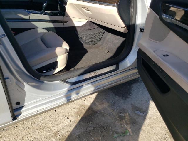 WBAKB8C55BC852285 - 2011 BMW ALPINA B7 LI SILVER photo 12