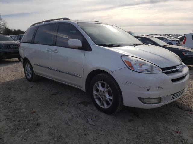 5TDZA22C65S312593 - 2005 TOYOTA SIENNA XLE WHITE photo 4